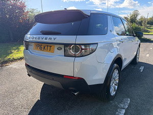 Land Rover Discovery Sport thumbnail