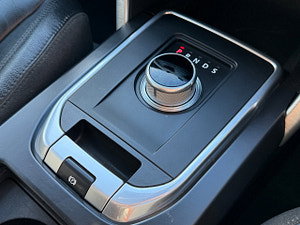 Land Rover Discovery Sport thumbnail