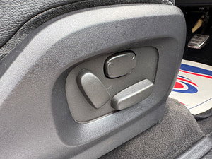 Land Rover Range Rover Evoque thumbnail