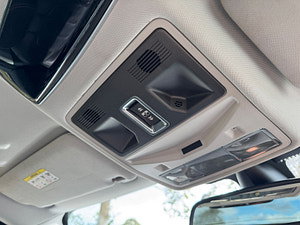 Land Rover Range Rover Evoque thumbnail