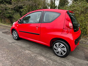 Peugeot 107 thumbnail