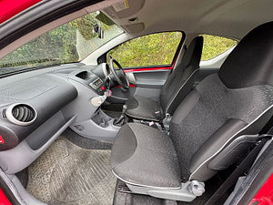 Peugeot 107 thumbnail