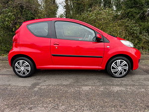 Peugeot 107 thumbnail