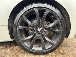 Peugeot RCZ thumbnail