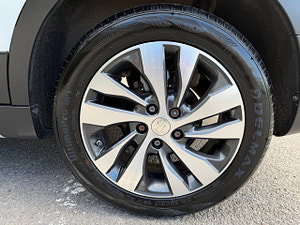 Suzuki SX4 S-Cross thumbnail