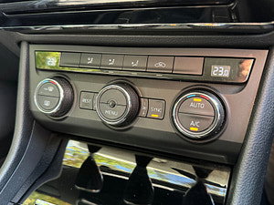 Skoda Superb thumbnail