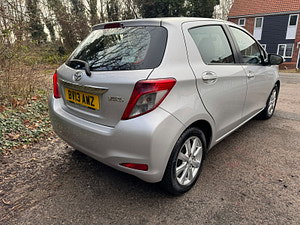 Toyota Yaris thumbnail