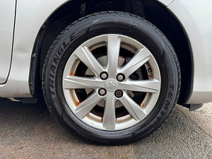 Toyota Yaris thumbnail