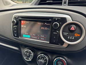 Toyota Yaris thumbnail