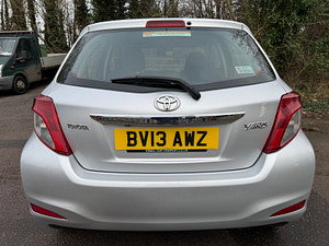 Toyota Yaris thumbnail