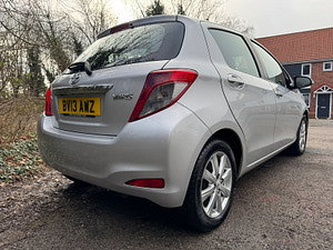 Toyota Yaris thumbnail