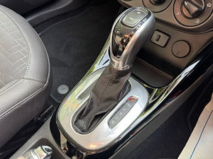 Vauxhall Corsa thumbnail