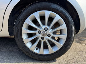 Vauxhall Corsa thumbnail