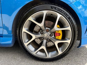 Vauxhall Corsa thumbnail