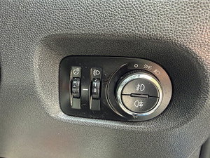 Vauxhall Corsa thumbnail