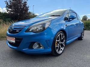 Vauxhall Corsa thumbnail