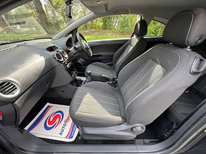 Vauxhall Corsa thumbnail