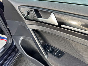 Volkswagen Golf thumbnail