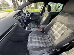 Volkswagen Golf thumbnail