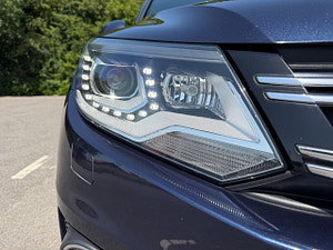 Volkswagen Tiguan thumbnail