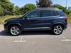 Volkswagen Tiguan thumbnail