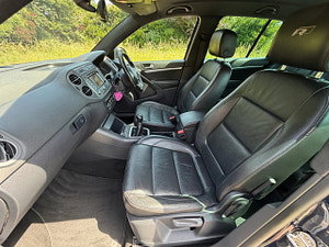 Volkswagen Tiguan thumbnail
