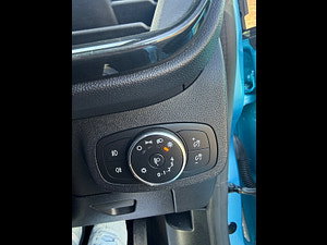 Ford Fiesta thumbnail
