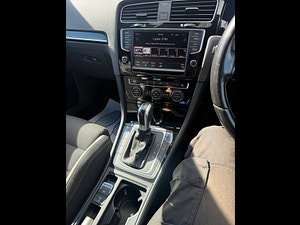 Volkswagen Golf thumbnail