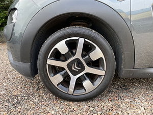 Citroen C4 Cactus thumbnail
