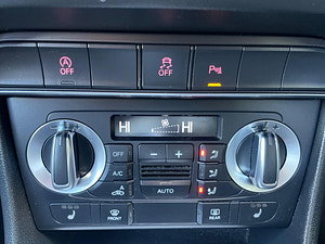 Audi Q3 thumbnail