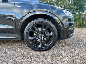 Audi Q3 thumbnail