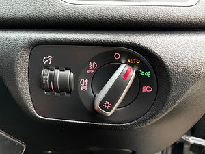 Audi Q3 thumbnail