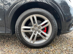 Audi Q3 thumbnail