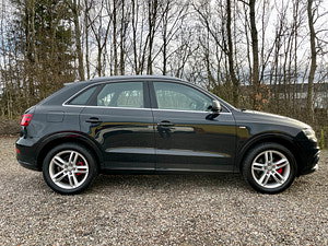 Audi Q3 thumbnail