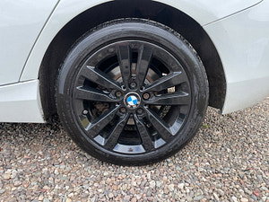 BMW 1 Series thumbnail