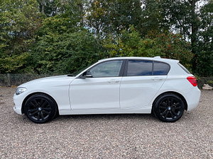 BMW 1 Series thumbnail