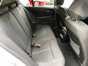 BMW 1 Series thumbnail