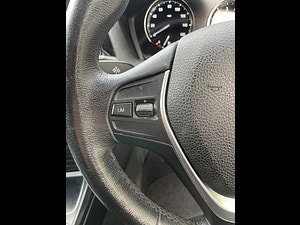BMW 1 Series thumbnail