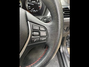 BMW 1 Series thumbnail