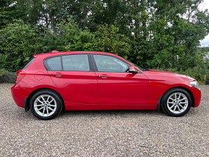 BMW 1 Series thumbnail