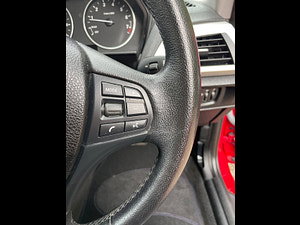 BMW 1 Series thumbnail