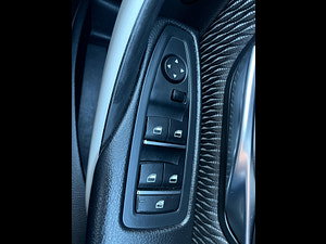 BMW 3 Series thumbnail