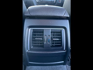 BMW 3 Series thumbnail
