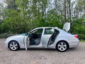 BMW 5 Series thumbnail