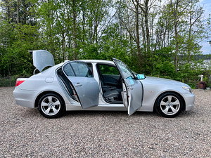 BMW 5 Series thumbnail