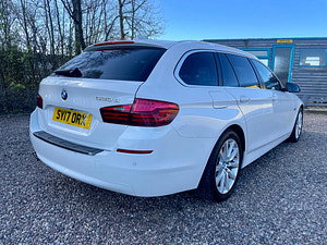 BMW 5 Series thumbnail