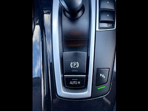 BMW 5 Series thumbnail
