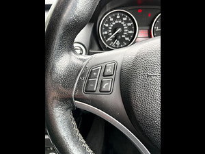 BMW X1 thumbnail