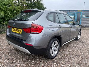 BMW X1 thumbnail