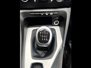 BMW X1 thumbnail